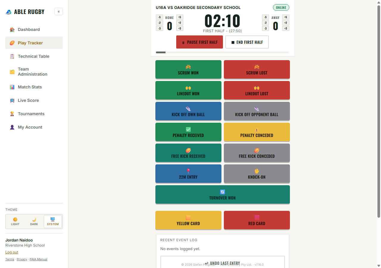 Play Tracker screen showing the event button grid and live scoreboard